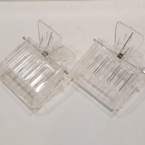Plastic Queen Clip
